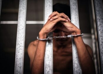 Ayah Ajak Anak Bisnis Pil Koplo di Bontang, Digerebek saat Bungkus Paket Tanam Ganja di Rumah, Polres Bontang Amankan Pria di Kelurahan Belimbing Diduga Ancam Warga dengan Mandau, Pria di Bontang Ini Lebaran di Penjara