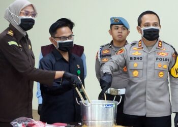 800 Gram Sabu Dimusnahkan, Polres Berau Ciduk 11 Tersangka