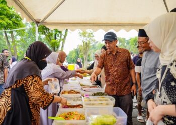 Pupuk Kaltim Dukung Bazar Ramadan Baiturrahman 1447 H, 124 UMKM Ramaikan Ekonomi Bontang