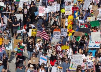 Jutaan Warga AS Turun ke Jalan, Protes Trump di 3 Ribu Lokasi