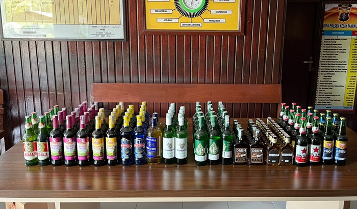 Polres Berau Amankan Penjual Miras Ilegal, 105 Botol Disita dari Warung di Merapun