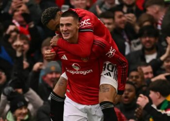 Kokoh di Peringkat 3, Manchester United Tumbangkan Aston Villa 3-1 di Old Trafford