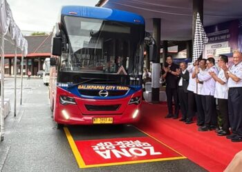 Transportasi Terintegrasi, Bandara SAMS Sepinggan Sediakan Zona Pikap Bacitra dan Bus Rute Balikpapan–IKN