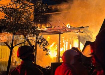 Kebakaran di Karang Rejo Balikpapan, 3 Rumah Ludes dan 1 Terdampak