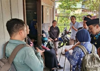 Cek Langsung ke Rumah Warga, DPRD Bontang Pastikan Bansos Tepat Sasaran
