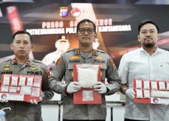 Kurir Dibayar Rp800 Ribu, Sabu Senilai Rp2,7 Miliar Dibawa Keliling Kukar, Satu Masih Buron