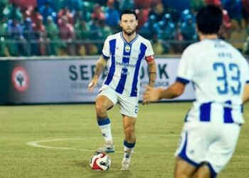 Persib Bandung Kian Kokoh di Puncak, Ramon Tanque Borong Dua Gol di Padang