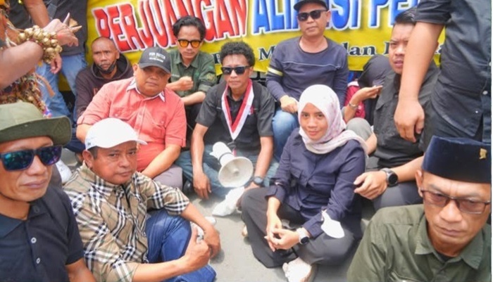 DPRD Kaltim Sepakati 11 Tuntutan Massa dalam Pakta Integritas