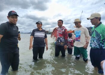 Hijrah Ekologis 1 Muharram, Bontang Percepat Universitas Lamun dan Perkuat Nelayan Hijrah Ekologis 1 Muharram, Bontang Percepat Universitas Lamun dan Perkuat Nelayan
