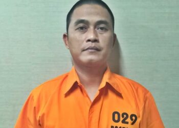 Pakai Baju Oranye 029, Ini Tampang Bripka Dedy Wiratama 'Sniper' Kampung Narkoba Samarinda