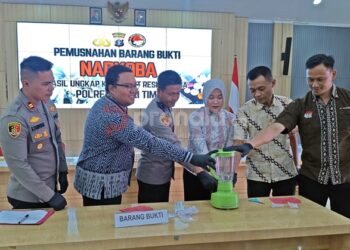 Polres Kutim Musnahkan 29 Gram Sabu, Empat Pengedar Ditangkap
